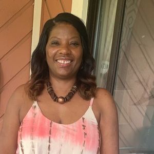 Meet your Posher, Annette